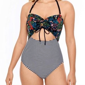 Multicolored swim suit